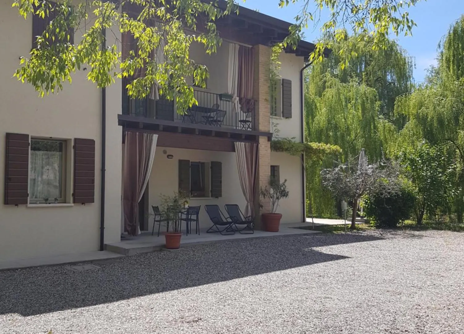 Bed & Breakfast L'Isolo b&b e case vacanza Monzambano