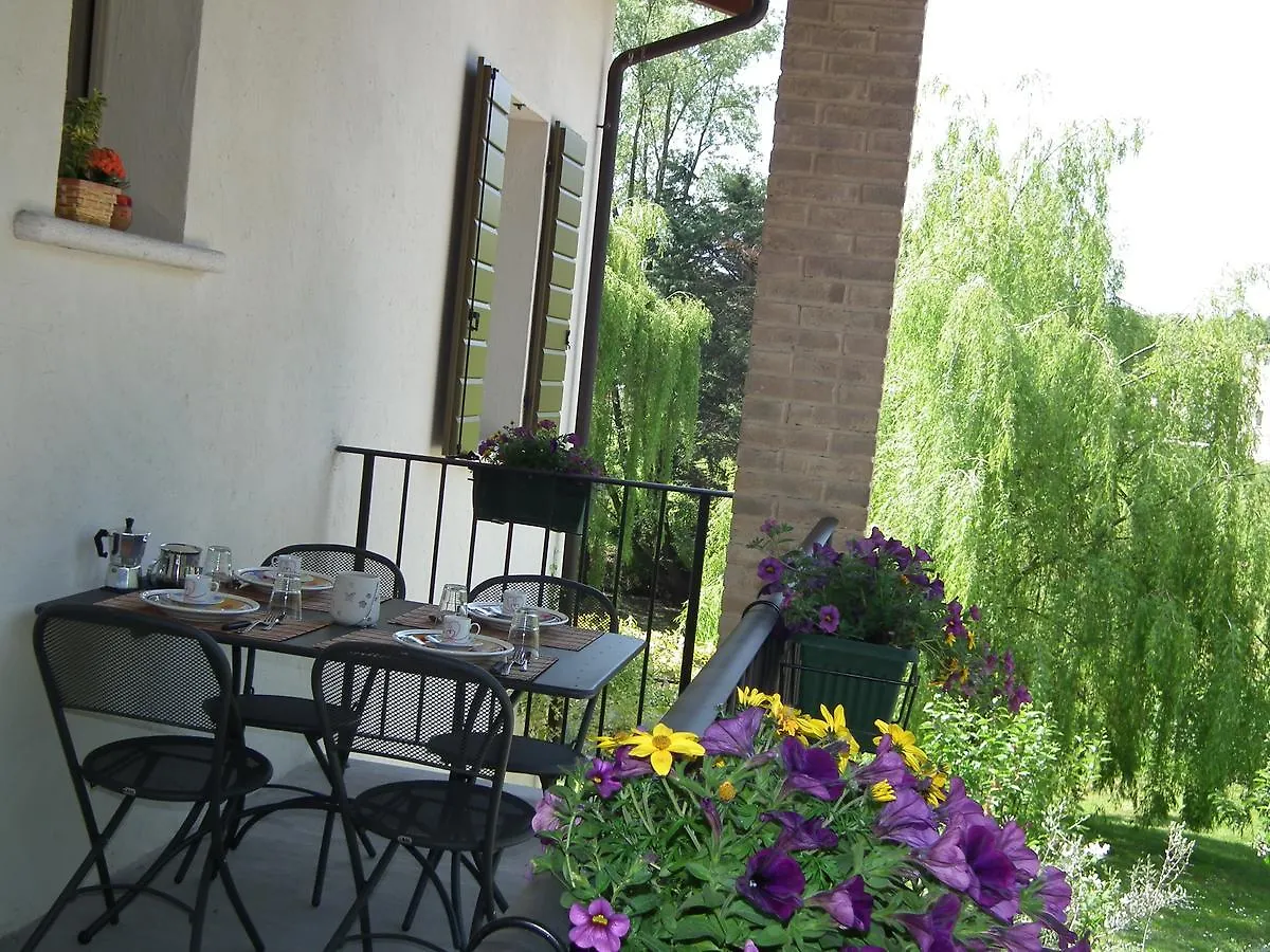 Bed & Breakfast L'Isolo b&b e case vacanza Monzambano Italia
